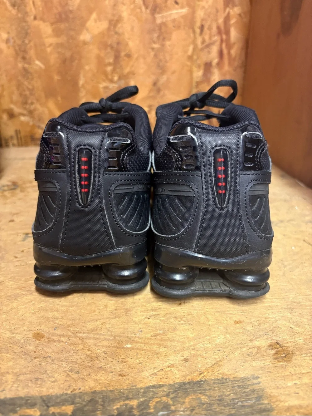 Nike Men's Black BQ9001-001C SHOX ENIGMA MENS SNEAKER US SIZE 10